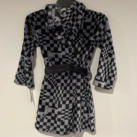 🆕 Cuddl Duds Boys Hooded Robe Black Gray Checkered S(4-6) Belted Cozy Winter - Picture 3 of 7